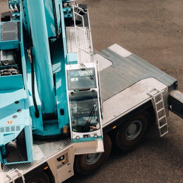 Conduzione gru autocarrate